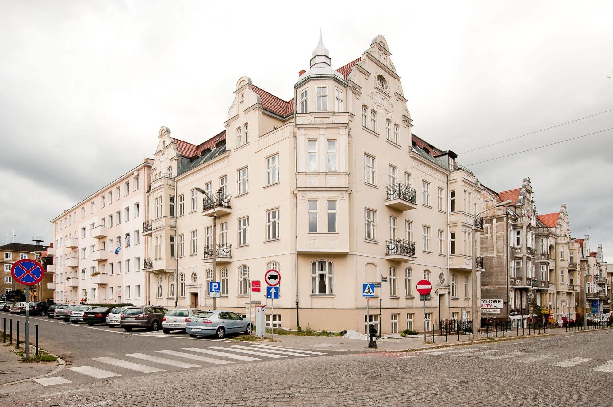 Apartamenty Classico - M9 Познан Екстериор снимка